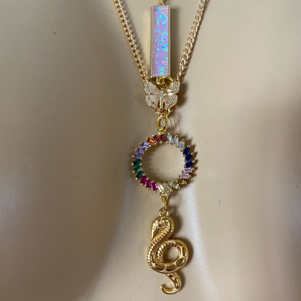 Laborite, opal, raw geode, golden snake necklace - Picture 2 of 8